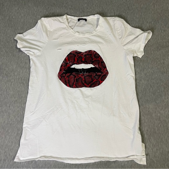 Red Lips Graphic White Short Sleeve Tee - Picture 1 of 4